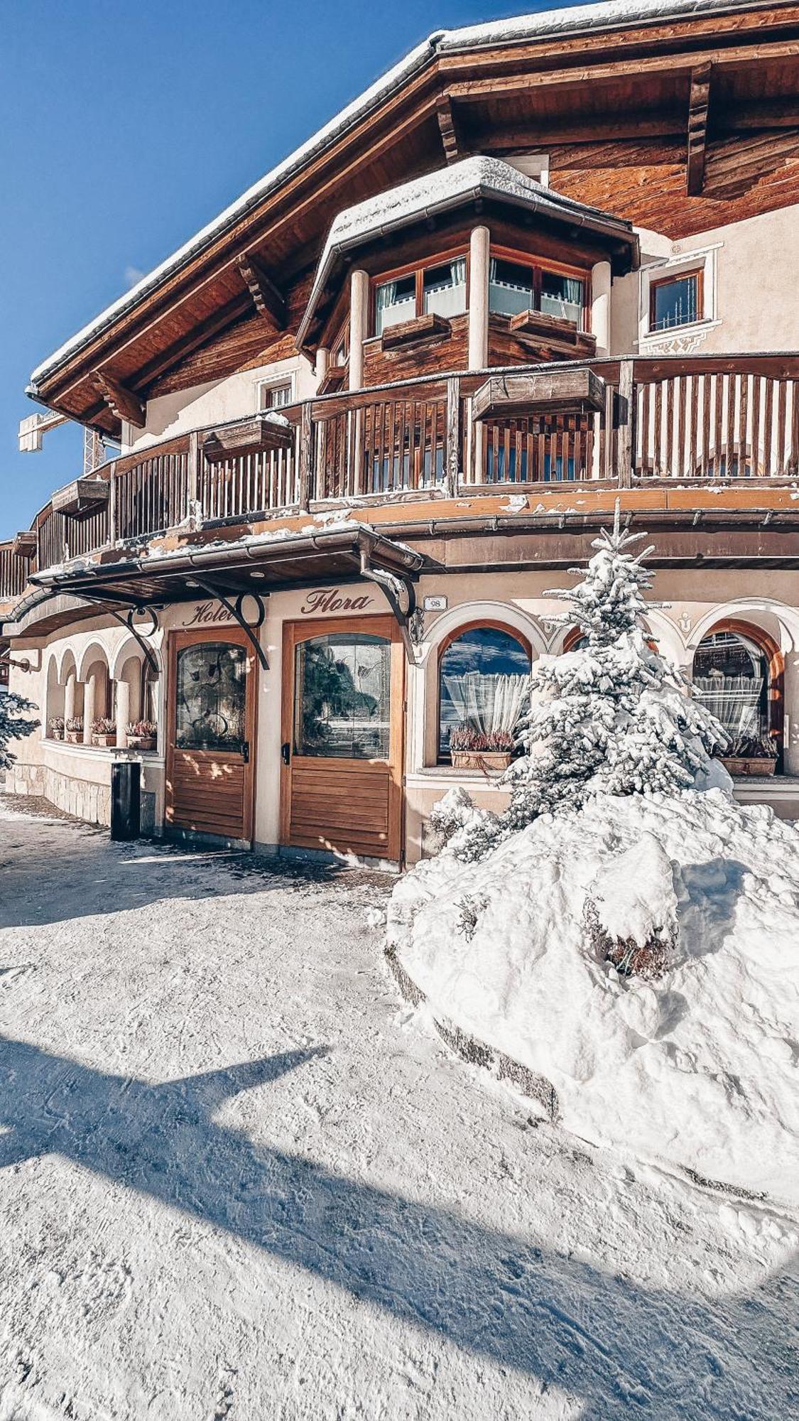 Hotel Flora Livigno Exterior photo